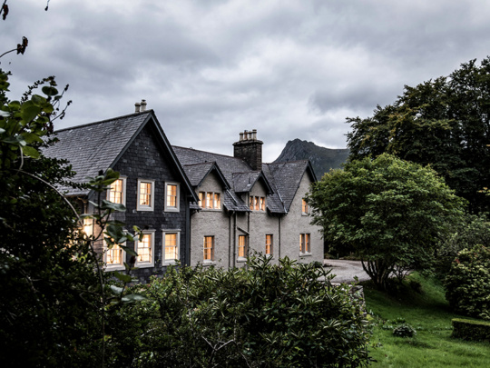 Kinloch Lodge